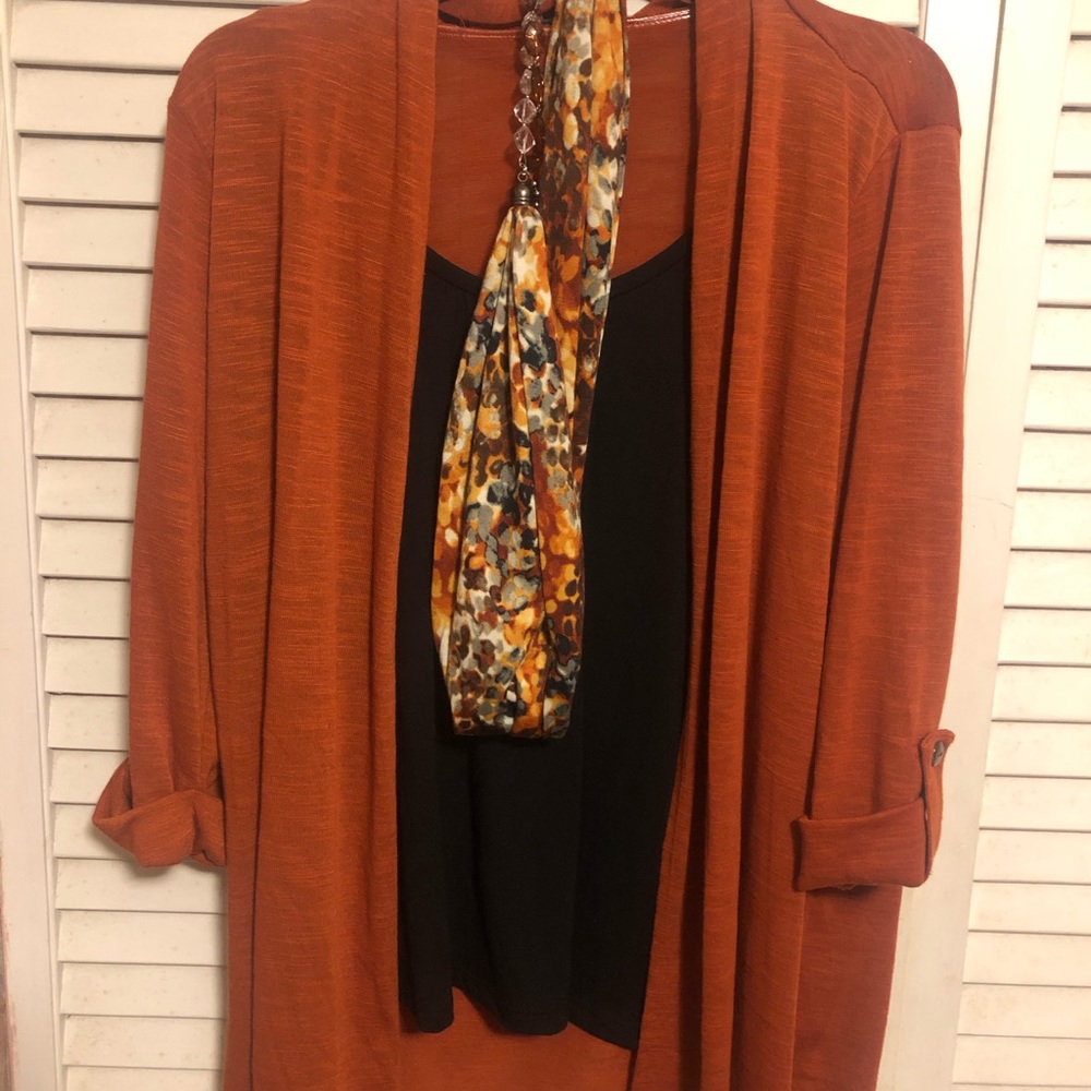 Sweater,blouse & matching accessory set